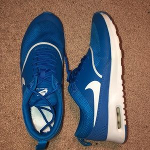 nike air maxes
